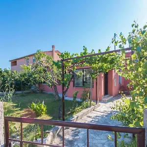 apartmani-elio-pula.in-istria.net/